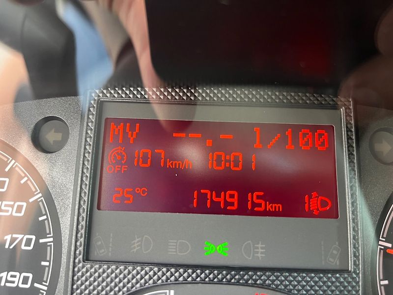 Citroën Jumper (2021) 2.2 HDi 103 kW L4H3 - fotka 12 z 16