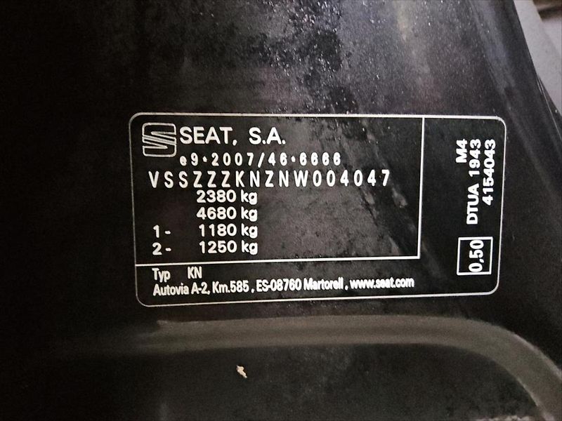 Seat Tarraco 2,0 FR 147 KW TAŽNÉ,WEBASTO - fotka 30 z 30