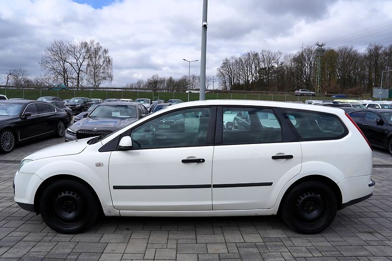 Ford Focus 1.8 TDCI/klima/stereo/nová STK - fotka 3 z 35