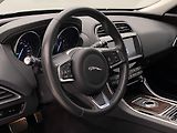 Jaguar XE 30t 221kW AWD AUT CZ - náhled 18
