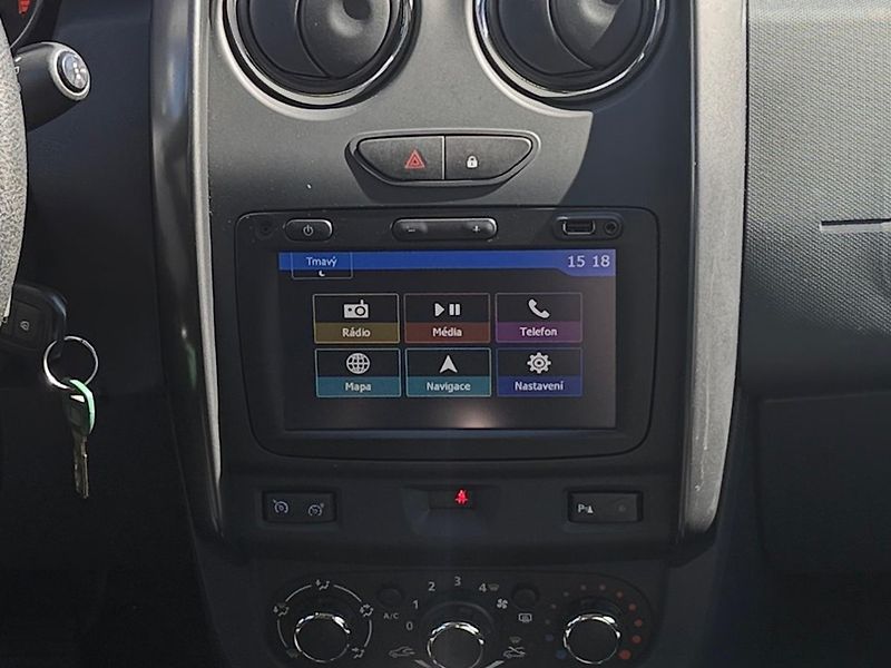 Dacia Duster (2016) 1,6 SCe 84 kW Prestige 4x4 - fotka 18 z 24