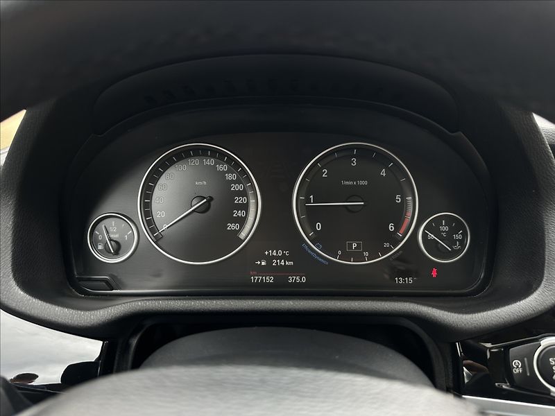 BMW X4 20d Xdrive Sport - fotka 17 z 31