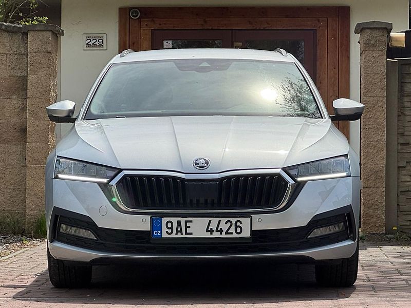 Škoda Octavia 2.0  1.MAJ.ČR NEHAVAR. ZÁRUKA - fotka 2 z 22
