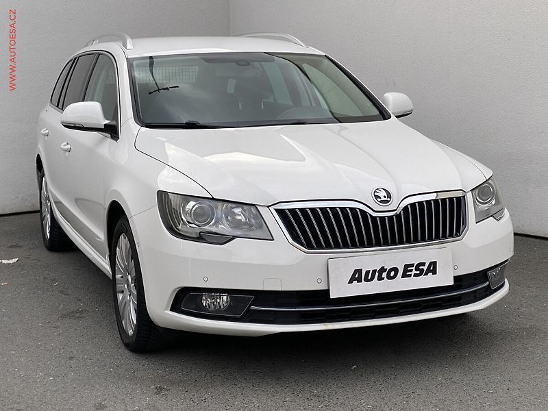 Škoda Superb (2014) 2.0 TDi, Exclusive, DSG - fotka 1 z 18