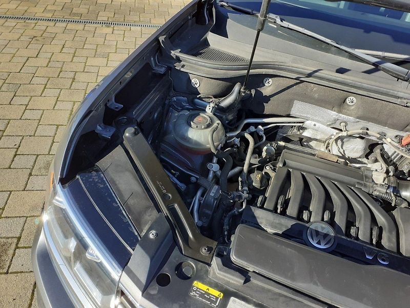 Volkswagen Atlas (2019) 3.6 V6 4x4 6 MÍST - fotka 36 z 42