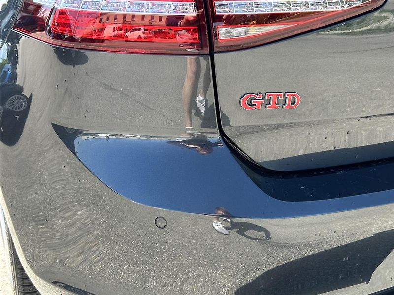 Volkswagen Golf 2,0 GTD Xen,Nav,Kůže,ACC,Kamer - fotka 35 z 38