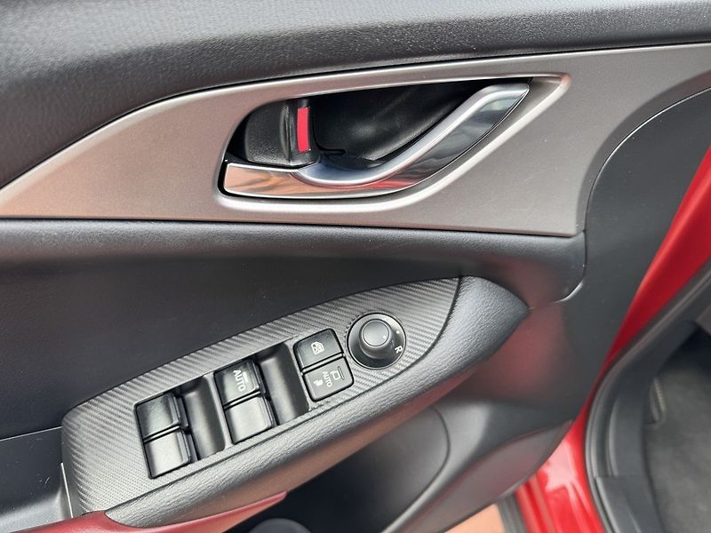 Mazda CX-3 (2018) 2.0 G-120 LED Navi Ad.Tempomat - fotka 31 z 50