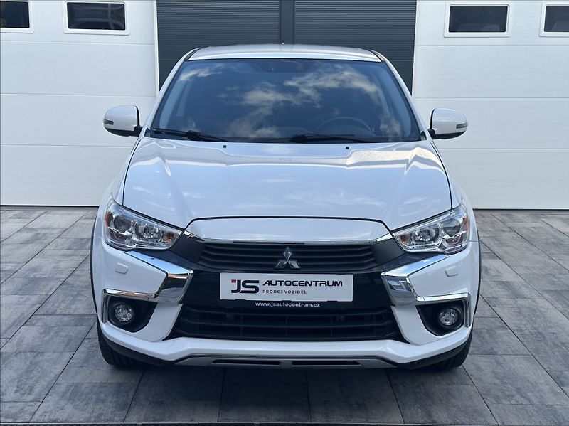 Mitsubishi ASX 2,2 DI-D 150PS  Intense+ A/T 4 - fotka 3 z 51