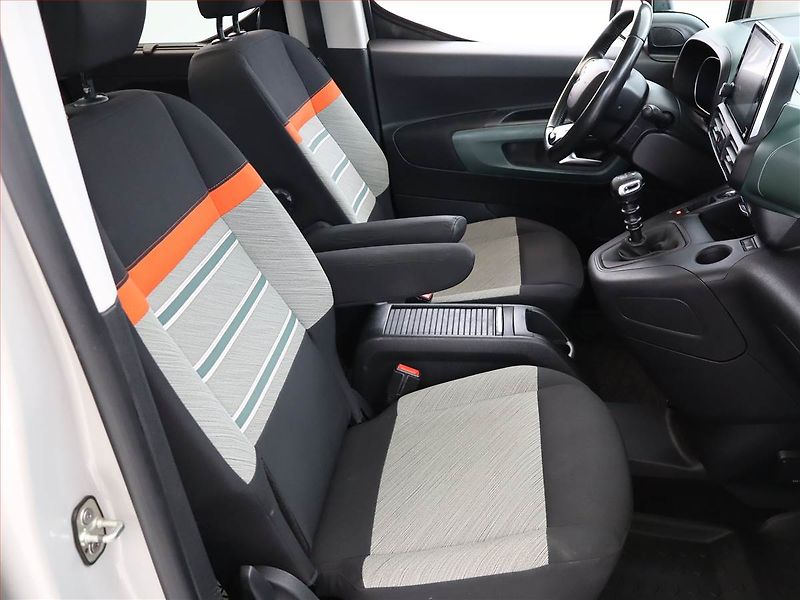 Citroën Berlingo (2018) Shine 1.5 BlueHDi, 5Míst, ČR - fotka 7 z 20