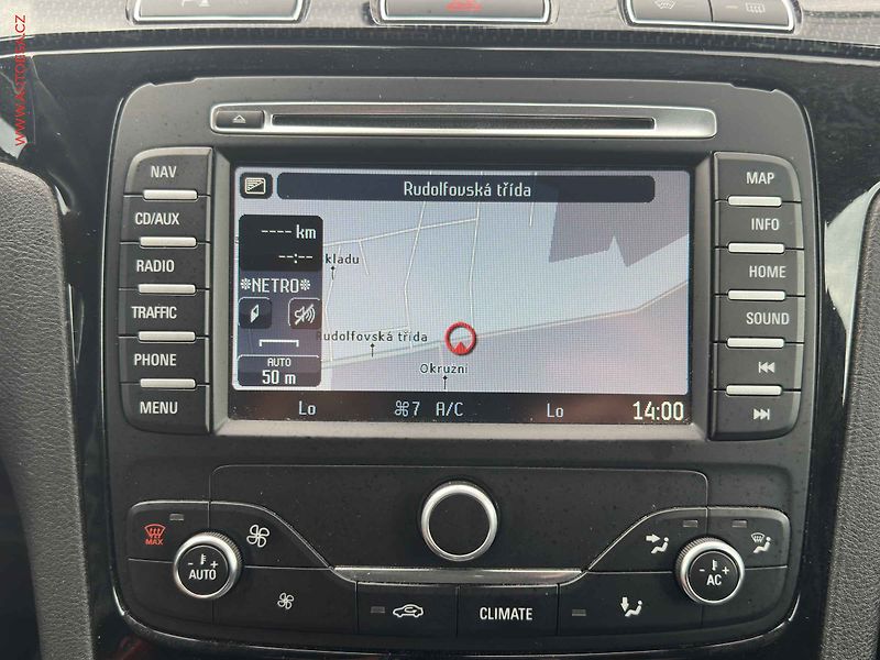 Ford S-MAX (2011) 2.2 TDCi, Navi, temp - fotka 16 z 22