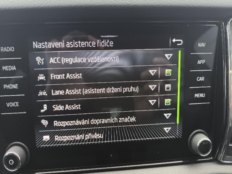 Škoda Kodiaq 2.0 TDi  DSGL&K - fotka 21 z 25