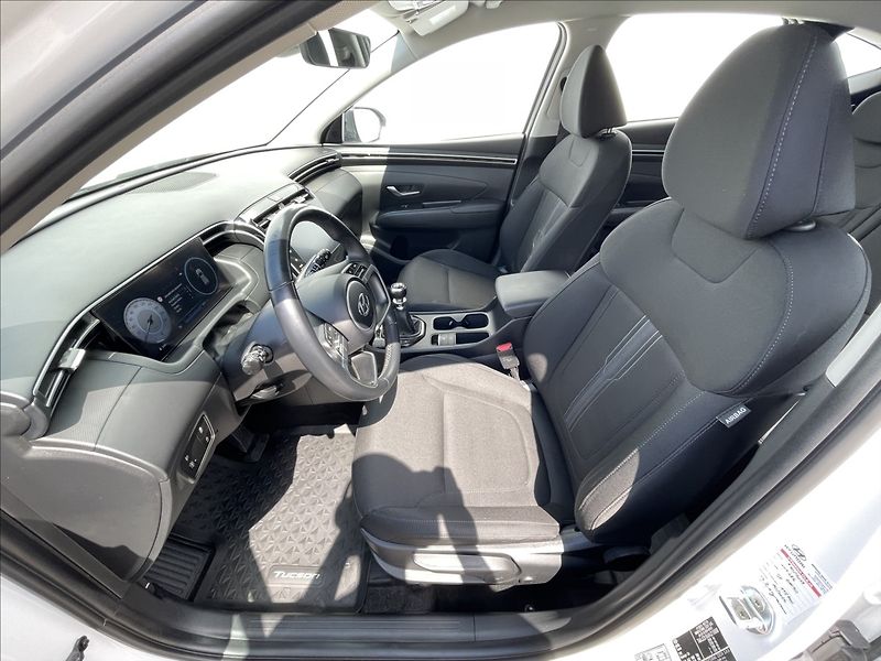 Hyundai Tucson 1,6 T-GDI Comfort PDC+AutoAC - fotka 4 z 22