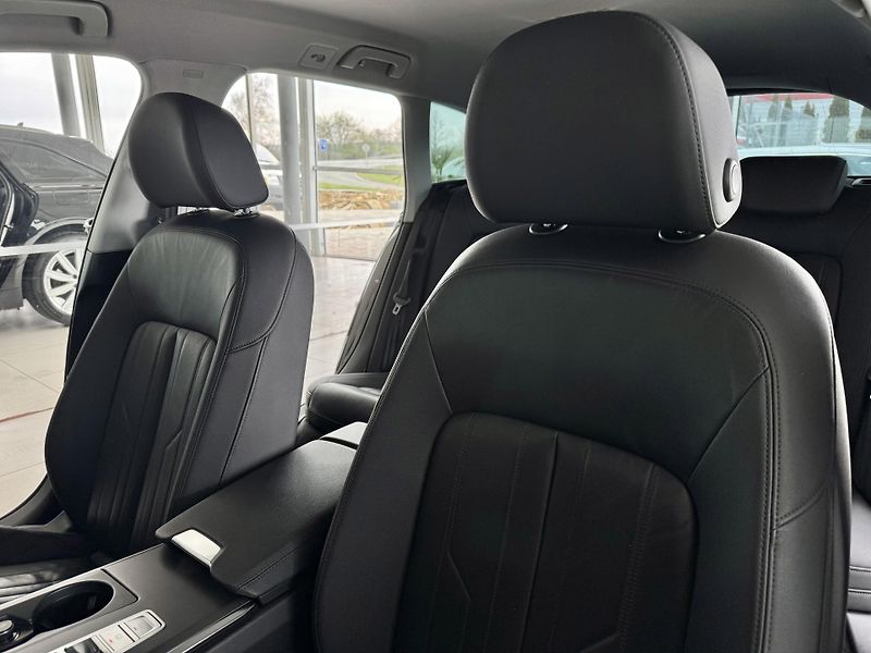 Audi A6 Avant 45TDI Quattro*LED*Kůže*Taž*DPH - fotka 13 z 34