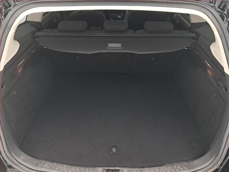 Ford Focus (2016) 2.0 TDCi, ČR,1.maj, Xenony - fotka 14 z 22
