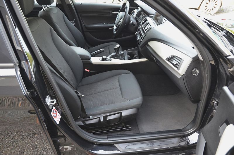 BMW Řada 1 (2016) 116i 80kW Facelift /AUT. KLIMA - fotka 10 z 33
