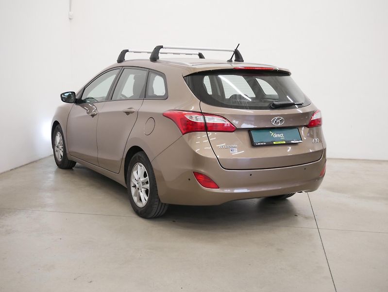 Hyundai i30 - fotka 4 z 6