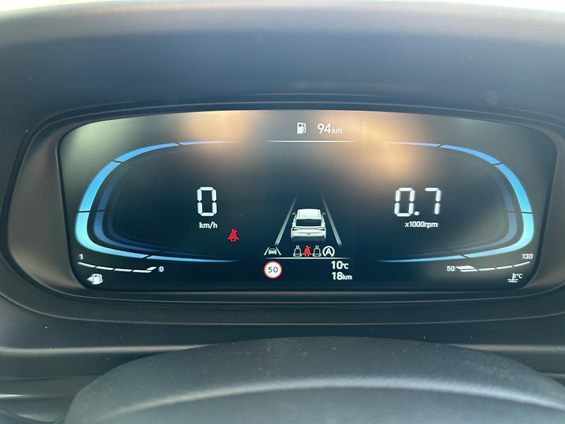 Hyundai i20 26 1,0 T-GDI DCT GO! WINTER - fotka 18 z 32
