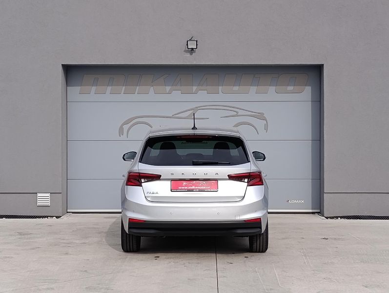 Škoda Fabia 1.5TSI 110kW ČR 1.MAJ DPH - fotka 6 z 30