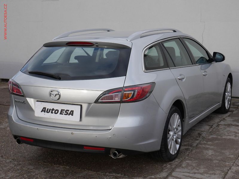 Mazda 6 (2009) 2.0 i, AC, park.asist - fotka 6 z 15