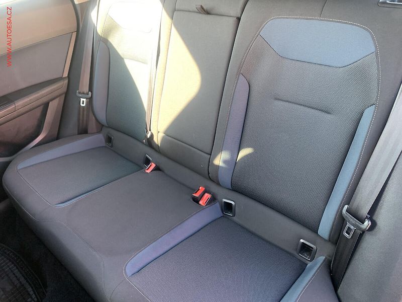 Seat Ateca (2019) 1.5TSi, Style, navi - fotka 11 z 21