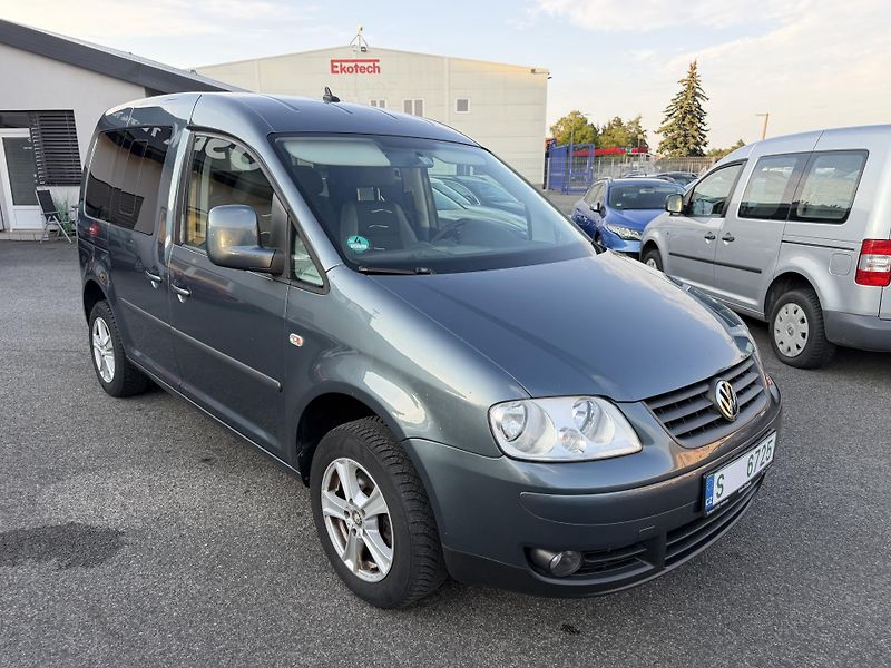 Volkswagen Caddy 1.9 TDI, LIFE, TAŽNÉ - fotka 4 z 17