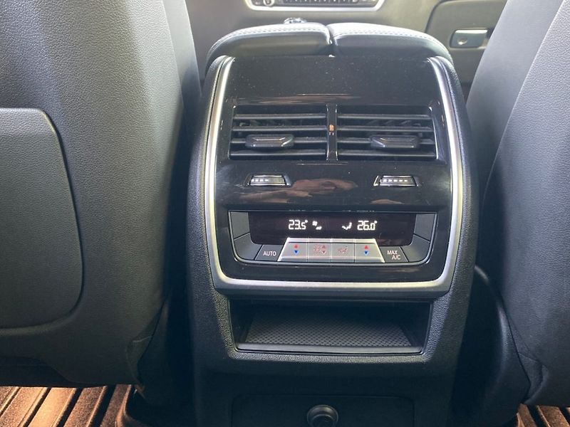 BMW X5 (2022) xDrive30d (210kW) NM. - fotka 28 z 32
