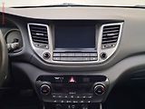 Hyundai Tucson (2017) 1.6 T-GDi 4X4, Style, AT - náhled 12