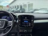 Volvo XC40 (2026) 2,0 B3 Core 8378 - náhled 9