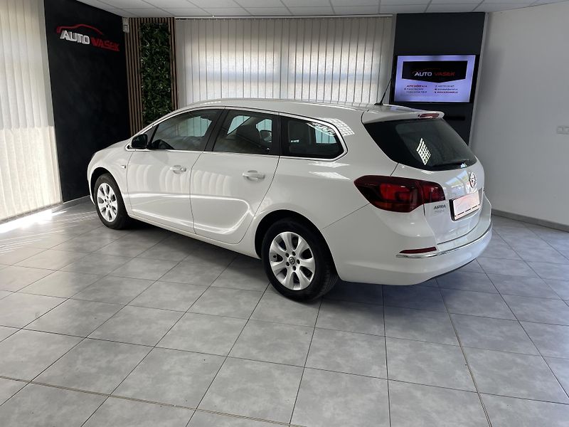 Opel Astra 1.6 CDTi ČR 1.MAJ.DIGIAC  - fotka 7 z 23
