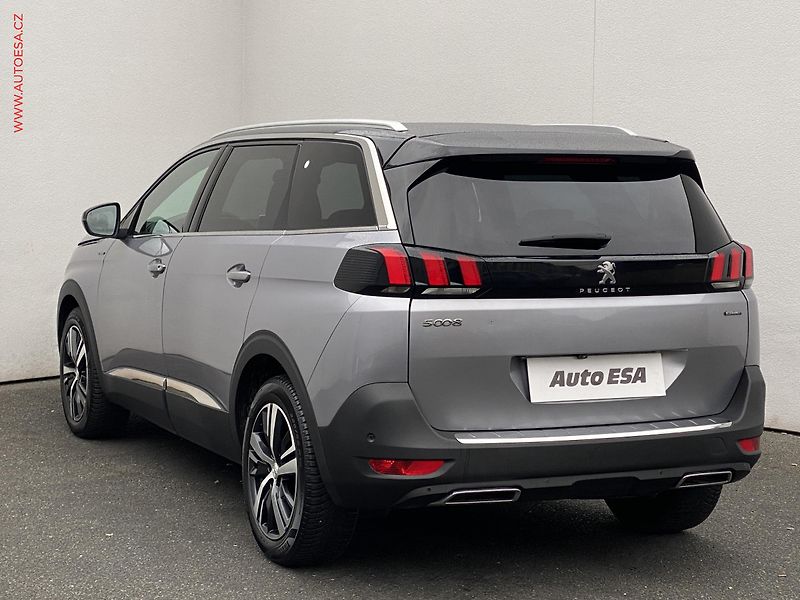 Peugeot 5008 (2018) 1.5 HDi, GT Line - fotka 6 z 18
