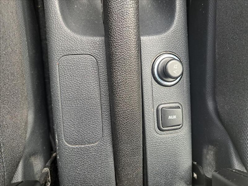 Škoda Fabia 1,2 HTP - fotka 26 z 47