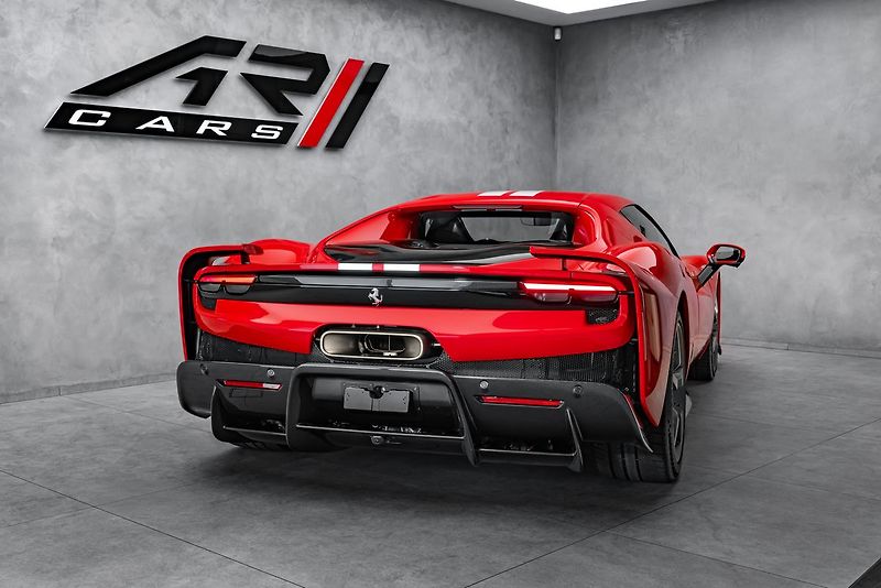 Ferrari 296 GTB Speciale, lift, surround, ACC - fotka 6 z 35