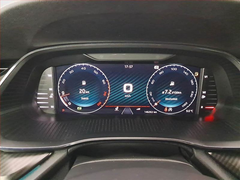 Škoda Octavia (2021) RS 2.0 TSI - fotka 11 z 16