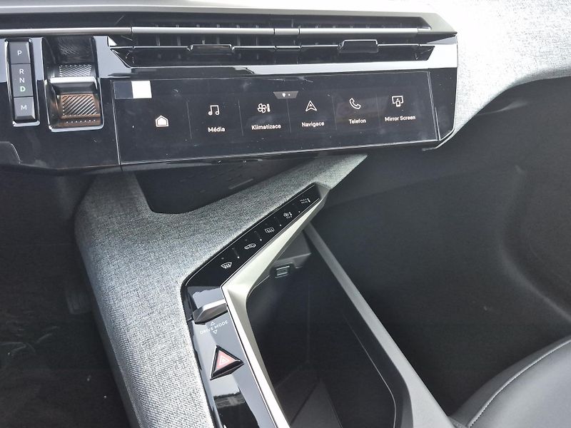 Peugeot 3008 (2026) ALLURE Hybrid 145 e-DCS6    - fotka 20 z 23