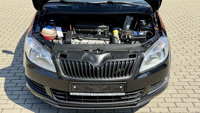 Škoda Fabia 1.4 16V*63kW*103TKM*SERVIS*1M* - fotka 16 z 26
