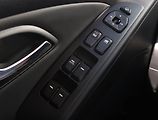 Hyundai ix35 (2013) 2.0 CRDi, 4X4, Automat - náhled 17