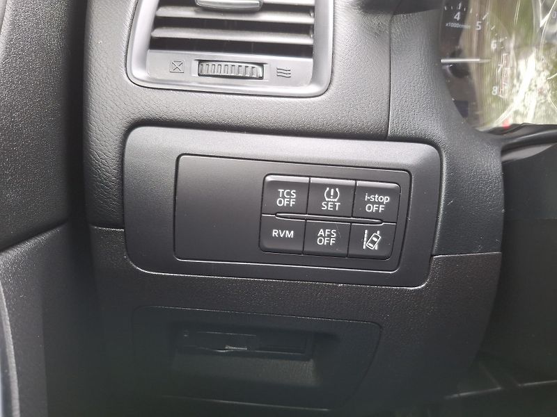 Mazda CX-5 2.0 121 kw  Rezervace - fotka 32 z 39