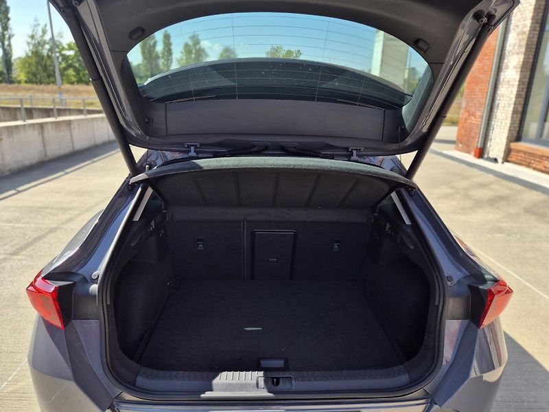 Cupra Formentor (2023) 1,5 TSI 150k DSG  - fotka 10 z 32