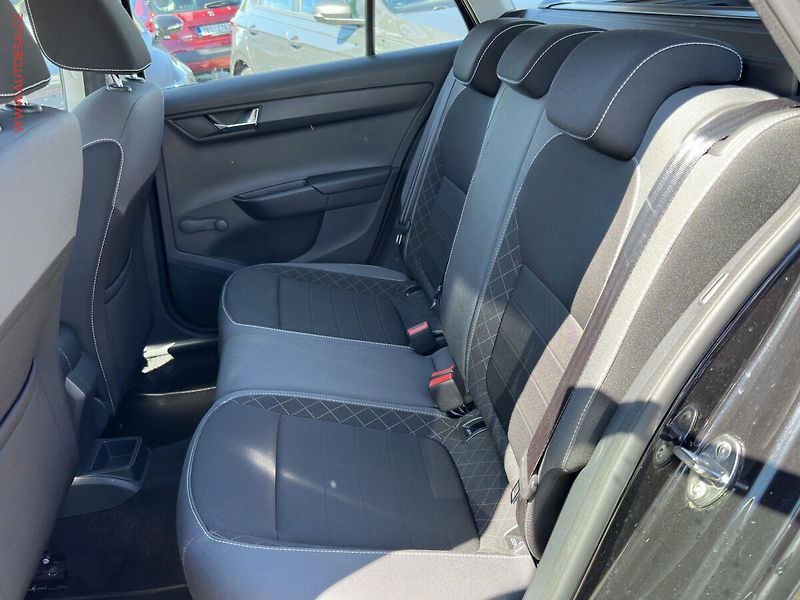 Škoda Fabia (2021) 1.0 TSi, ČR, STK2/28 - fotka 11 z 19