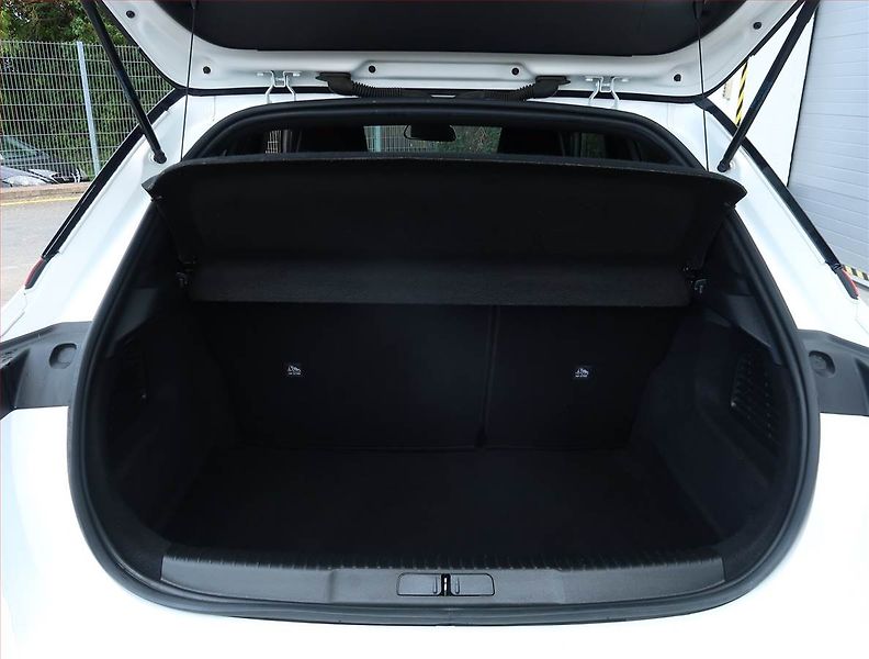Opel Mokka (2021) GS-Line 1.2 Turbo, Automat - fotka 14 z 22