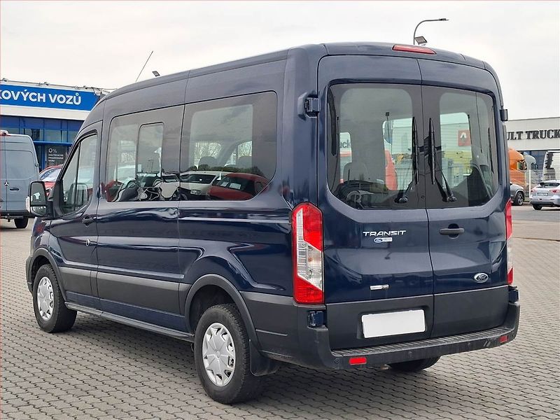 Ford Transit (2021) Trend 2.0 EcoBlue mHEV, Bus - fotka 4 z 17
