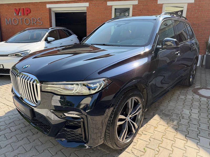 BMW X7 40xD-INDIVID-MASÁŽE-R21-B&W-ČR - fotografie inzerátu