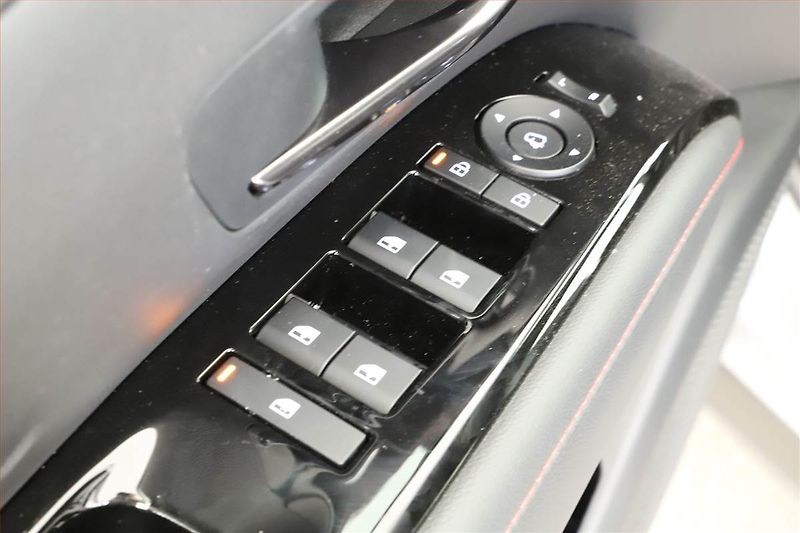 Hyundai Tucson (2025) 1.6 T-GDI, N- Line, Navigace - fotka 14 z 17