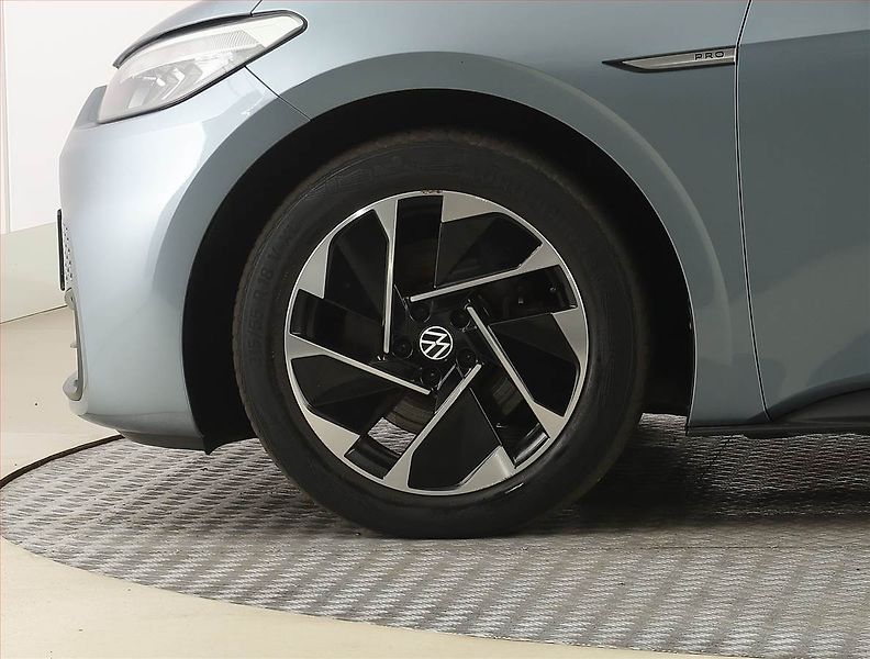 Volkswagen ID.3 (2020) Pro (62 kWh), SoH 90% - fotka 15 z 26