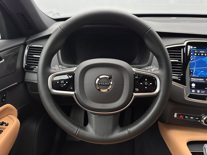 Volvo XC90 T8 AWD RECHARGE DARK PLUS CZ  - fotka 4 z 51