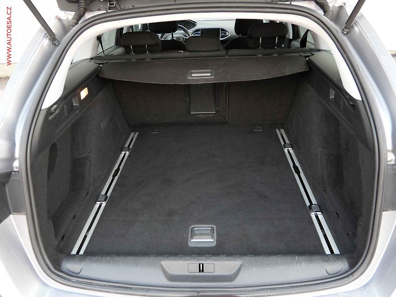 Peugeot 308 (2015) 1.2 PT, ČR, Active - fotka 7 z 18
