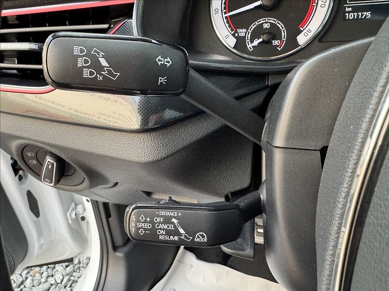 Škoda Scala 1,5 TSI Monte Carlo původ ČR - fotka 29 z 50