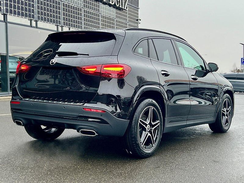Mercedes-Benz GLA (2026) 200 d 4MATIC Edition 140 Years - fotka 3 z 27