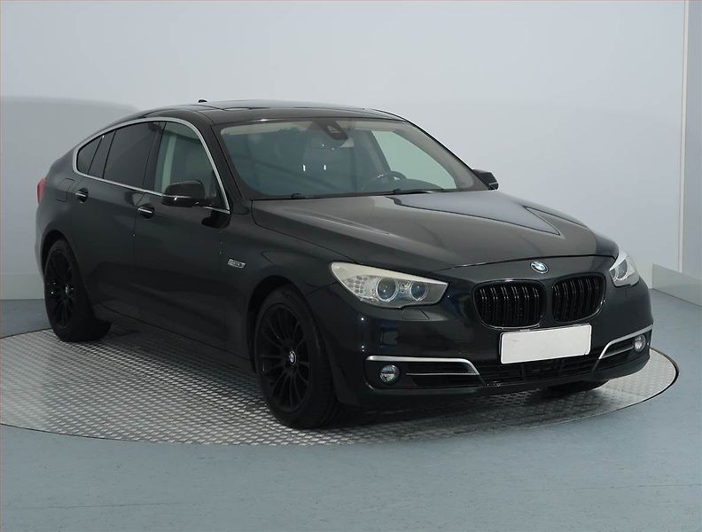 BMW Řada 5 (2013) 530d xDrive GT, 4X4, Automat - fotka 1 z 14