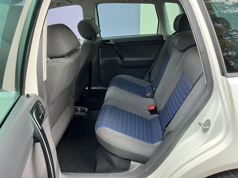 Volkswagen Polo 1,2 12V Trend / servis.kn. - fotka 13 z 33
